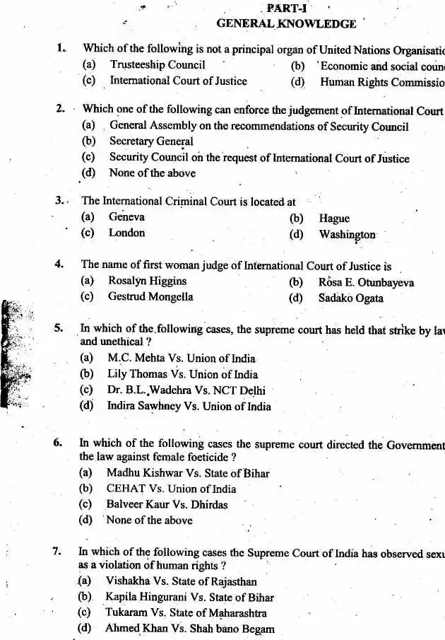 Uttarakhand Judicial Service Civil Judge Junior Division Exam 2008 General Knowledge & Law question paper page 1 instructions scan PDF download
